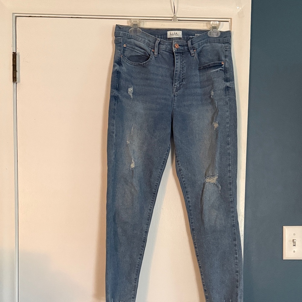 Nicole Miller Women's Skinny Jeans - Blue Wash